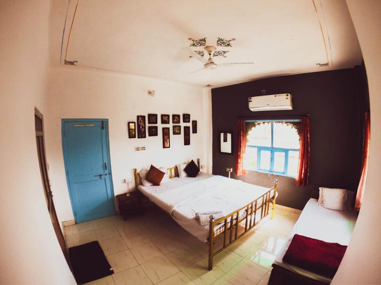 The Hostel Crawl Udaipur Exterior foto